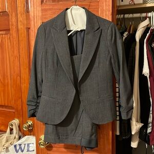Amanda + Chelsea 2-piece gray suit